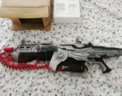 GADGET – Gears Of War Lancer Replica Neca – NEW