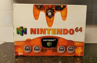 N64 – Nintendo 64 Fire Orange – PAL – COMPLETE