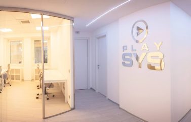 PlaySYS annuncia il suo Hub per gaming developers